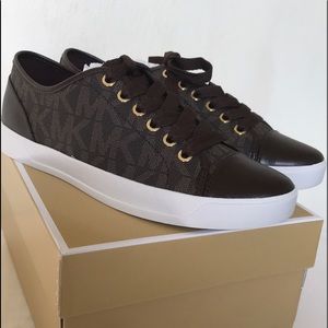 ☀️🌈MK City Sneakers for ladies ☀️🔥